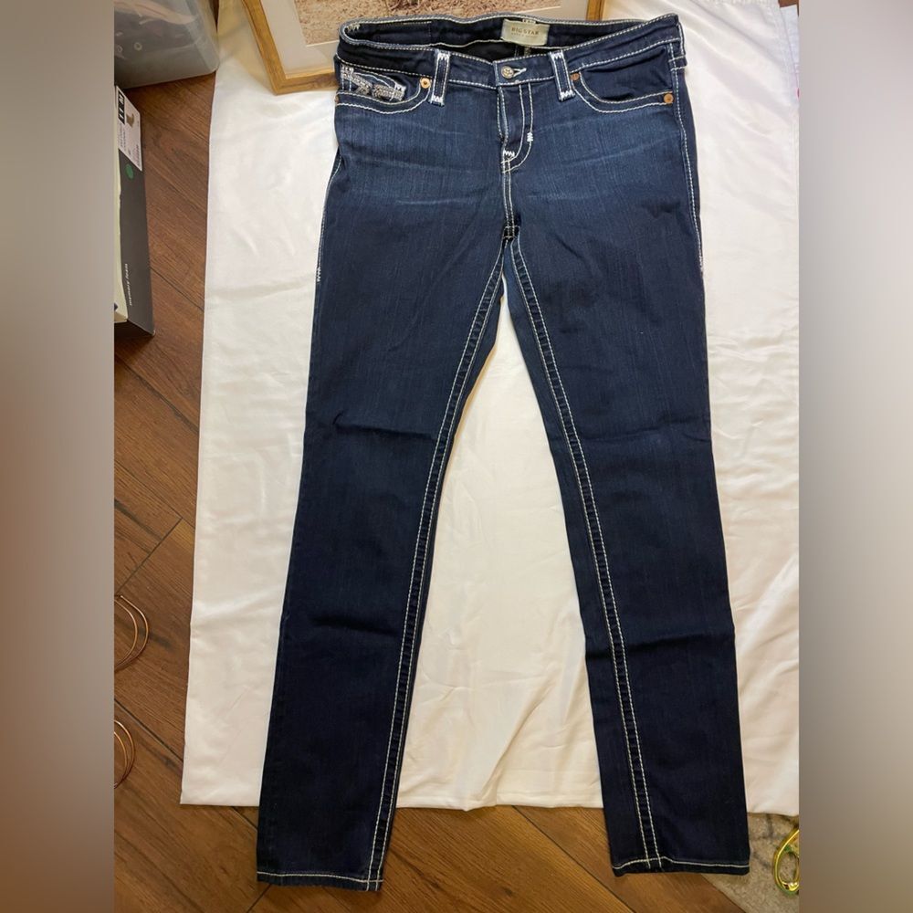 Big Star size 31 Regular mid rise Maddie skinny jeans